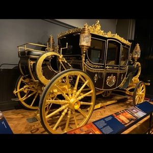 Meet your Posher, Alexandra